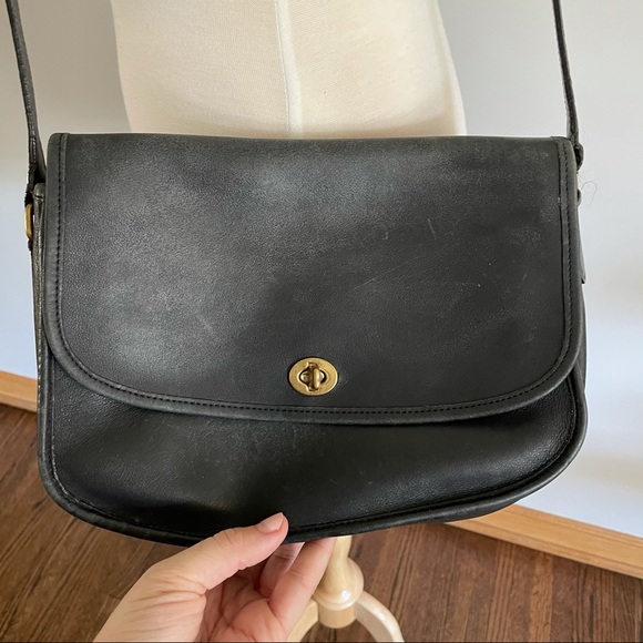 -SOLD- Vintage Coach Black Leather Brass Hardware Purse - Picture 3 of 10